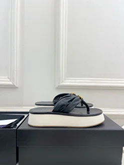 CHANEL Sandals & Mules Leather (Black-White-Gold) EU35-39 B40202606030408109