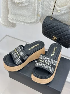 Alternative view of CHANEL Sandals & Mules Leather EU35-39 B40202606030449109