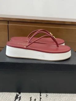 CHANEL Sandals & Mules Leather (Red-White) EU35-40 B50202606030430119