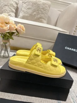 CHANEL Sandals & Mules Leather (Yellow) EU35-40 B20202606030445109