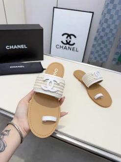 Alternative view of CHANEL Sandals & Mules Straw-Leather (White-Beige) EU35-43 A6020260603047389