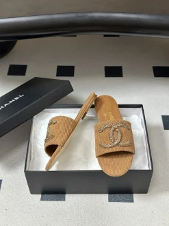 CHANEL Slides & Slippers Corduroy (Brown) EU35-39 B60202606030482119