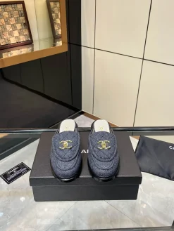 Alternative view of CHANEL Slides & Slippers Denim (Blue) EU35-40 B20202606030484109