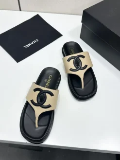 Alternative view of CHANEL Slides & Slippers Leather (Beige-Black) EU35-41 B50202606030499119