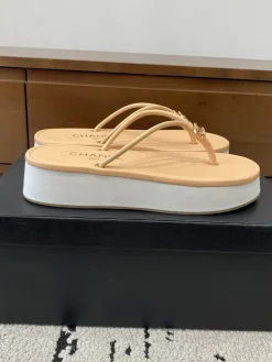 CHANEL Slides & Slippers Leather (Beige-White-Gold) EU35-40 B50202606030491119