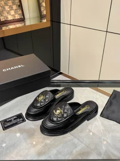 Alternative view of CHANEL Slides & Slippers Leather (Black-Gold) EU35-40 B20202606030503109