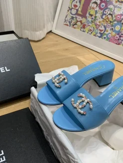 Alternative view of CHANEL Slides & Slippers Leather (Blue-Gold-White-Pink) EU35-41 B40202606033286109