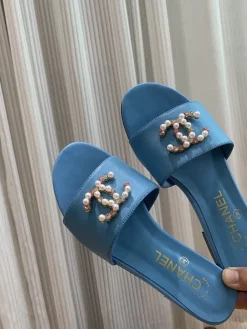 Alternative view of CHANEL Slides & Slippers Leather (Blue-White-Pink) EU35-41 B40202606033285109