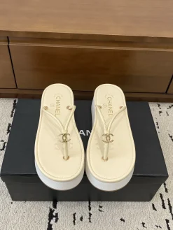 Alternative view of CHANEL Slides & Slippers Leather (Cream) EU35-40 B50202606030511119