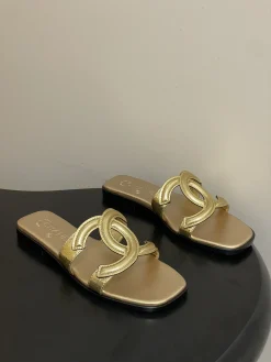 Alternative view of CHANEL Slides & Slippers Leather (Gold-Black) EU35-39 B30202606030513109