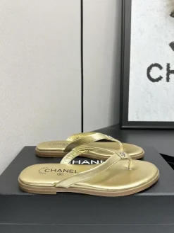CHANEL Slides & Slippers Leather (Gold) EU35-41 B20202606030512109