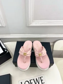 Alternative view of CHANEL Slides & Slippers Leather (Pink-White-Gold) EU35-39 B40202606030520109