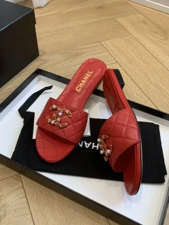 CHANEL Slides & Slippers Leather (Red-Gold-White) EU35-41 B40202606033288109