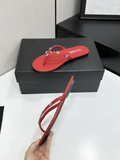 CHANEL Slides & Slippers Leather (Red-Silver) EU35-41 B30202606030526109