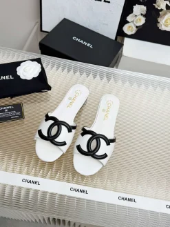 CHANEL Slides & Slippers Leather (White-Black) EU35-40 B0020260603053699