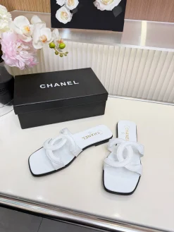 Alternative view of CHANEL Slides & Slippers Leather (White-Black) EU36-44 B0520260603053899