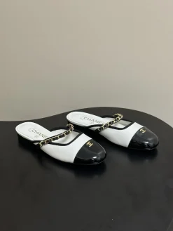CHANEL Slides & Slippers Leather (White-Black-Gold) EU35-39 B40202606030541109