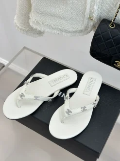 Alternative view of CHANEL Slides & Slippers Leather (White) EU35-39 B40202606030530109