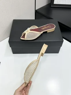 CHANEL Slides & Slippers Mesh Leather (Beige-White-Burgundy) EU35-41 B40202606030554109