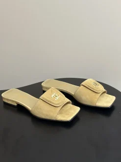 CHANEL Slides & Slippers Suede (Beige) EU35-39 B40202606030567109