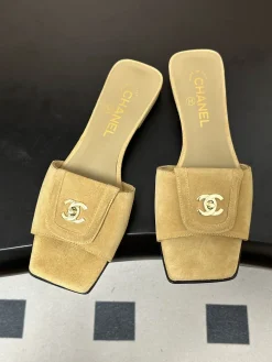 Alternative view of CHANEL Slides & Slippers Suede (Beige) EU35-39 B40202606030567109