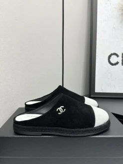 CHANEL Slides & Slippers Suede (Black-White) EU35-41 B50202606030573119