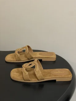 CHANEL Slides & Slippers Suede (Brown) EU35-39 B30202606030575109