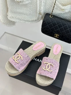 Alternative view of CHANEL Slides & Slippers Tweed-Espadrille (Pink-Beige) EU35-39 C00202606030597129