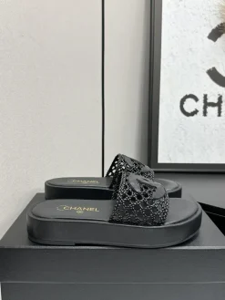 CHANEL Slides & Slippers Woven Fabric (Black) EU35-41 B50202606030580119