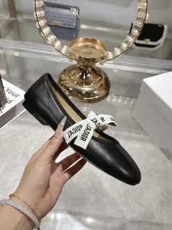 DIOR Flats & Loafers Leather (Black-White) EU34-41 B60202606030631119