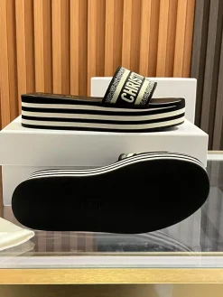 DIOR Slides & Slippers Canvas (Black-White) EU35-40 B0020260603070399