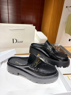 DIOR Slides & Slippers Leather (Black) EU35-40 B80202606030882129