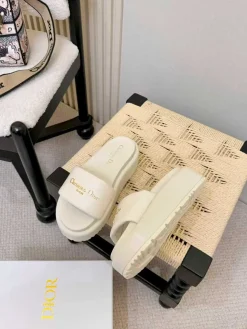 DIOR Slides & Slippers Rubber (White) EU35-42 B10202606030743109