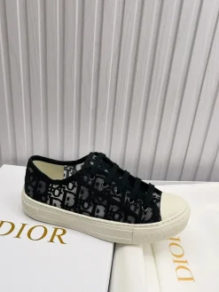 DIOR Sneakers & Trainers Canvas (Black-White) EU35-41 B40202606030755109