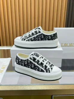 DIOR Sneakers & Trainers Canvas (Black-White) EU35-41 B50202606030757119