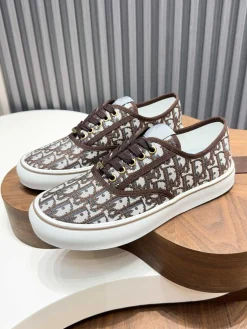 Alternative view of DIOR Sneakers & Trainers Canvas (Brown-White) EU39-44 C00202606030760129