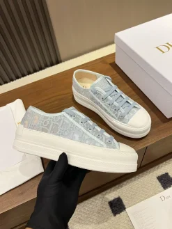 DIOR Sneakers & Trainers Canvas (Light Blue-White) EU35-41 B50202606030888119