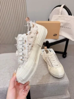 DIOR Sneakers & Trainers Canvas-Sequins (White-Gold) EU35-45 B90202606033349129