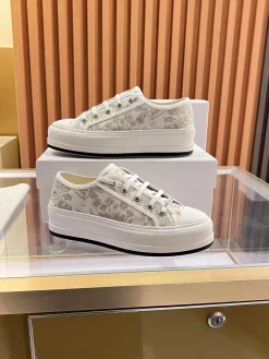 DIOR Sneakers & Trainers Canvas (White-Gold) EU35-41 B50202606030885119