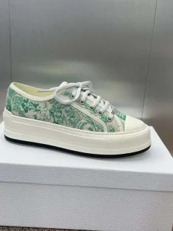 DIOR Sneakers & Trainers Canvas (White-Green) EU35-39 B50202606030776119
