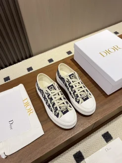 Alternative view of DIOR Sneakers & Trainers Canvas (White-Navy) EU35-41 B50202606030762119