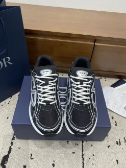 Alternative view of DIOR Sneakers & Trainers Mesh-Leather (Black-White-Grey) EU39-46 B71202606030857119