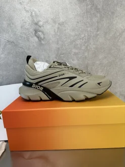 DIOR Sneakers & Trainers Mesh-Rubber (Beige-Black) EU35-45 C50202606030837149