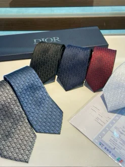 DIOR Ties E020260602023749