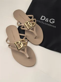 DOLCE & GABBANA Slides & Slippers Rubber (Beige-Gold) EU35-42 A2020260603091779