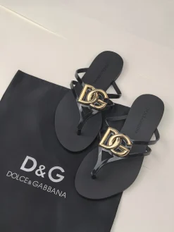 Alternative view of DOLCE & GABBANA Slides & Slippers Rubber (Black-Gold) EU35-42 A2020260603091879