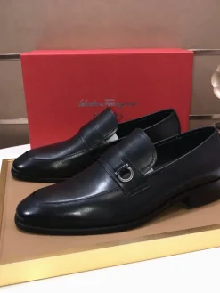 Alternative view of FERRAGAMO Flats & Loafers Leather (Black) EU38-45 B50202606031021119