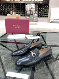 FERRAGAMO Flats & Loafers Leather (Black) EU38-45 E90202606033175209