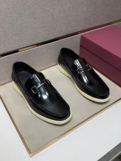 Alternative view of FERRAGAMO Flats & Loafers Patent Leather (Black-White) EU38-44 B70202606030992119