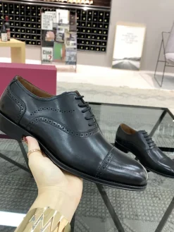 FERRAGAMO Formal Shoes Leather (Black) EU38-45 E90202606033191209